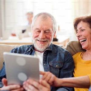 Jak sztuczna inteligencja może być Twoim codziennym asystentem po 60-tce rys1